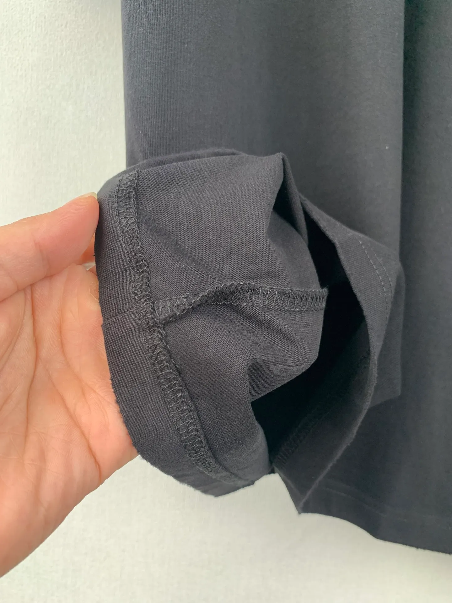BALENCIAGA/ T Messy Spray 1: 2: 3: 4: ： 1:1 BLCG ： Size： S M L XL